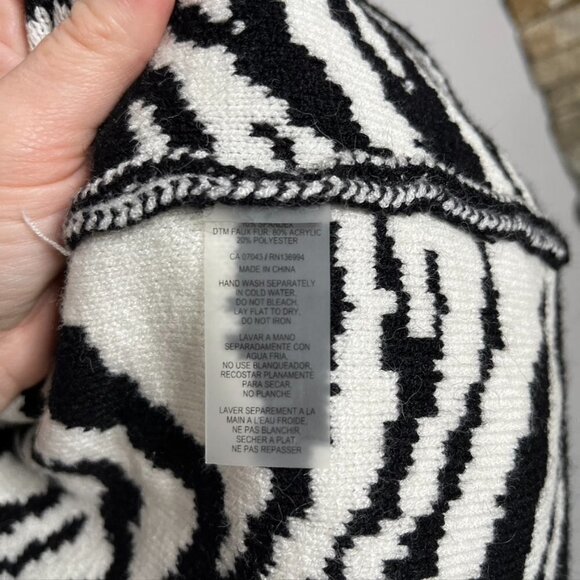 Sioni Zebra Duster Cardigan Size Large Viscose Black White NWT - Picture 11 of 11